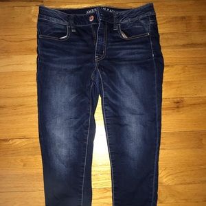 American Eagle cropped jeans